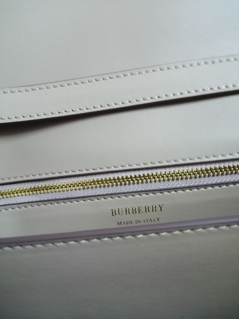 Bv*b*rry satchel bags